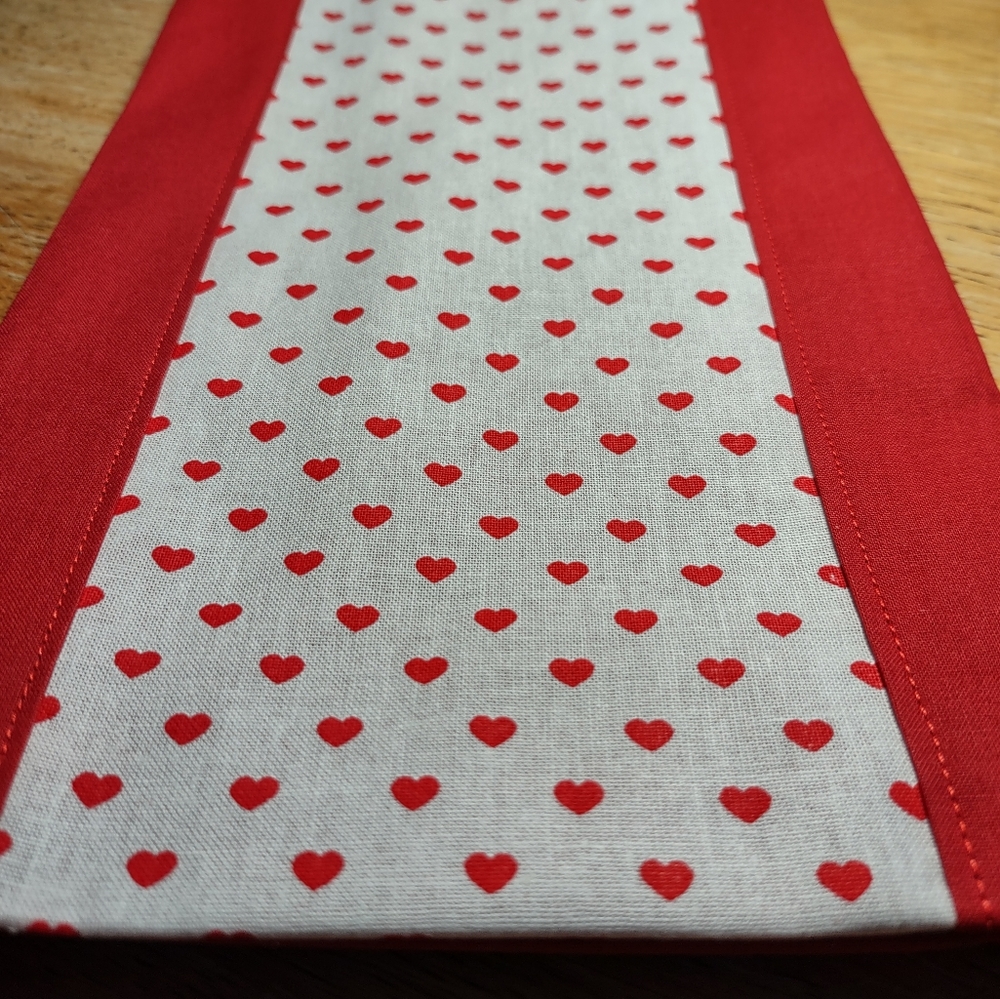 Valentine's Day table runner